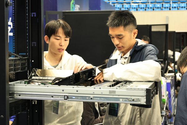 十大炒股配资平台 中国高校斩获2025ASC世界大学生超级计算机竞赛冠亚军